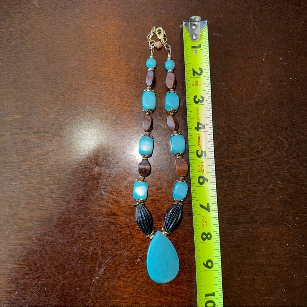 Gorgeous Vintage Turquoise Beaded Necklace With Brown And Black Secondary Beads - Picture 9 of 9
